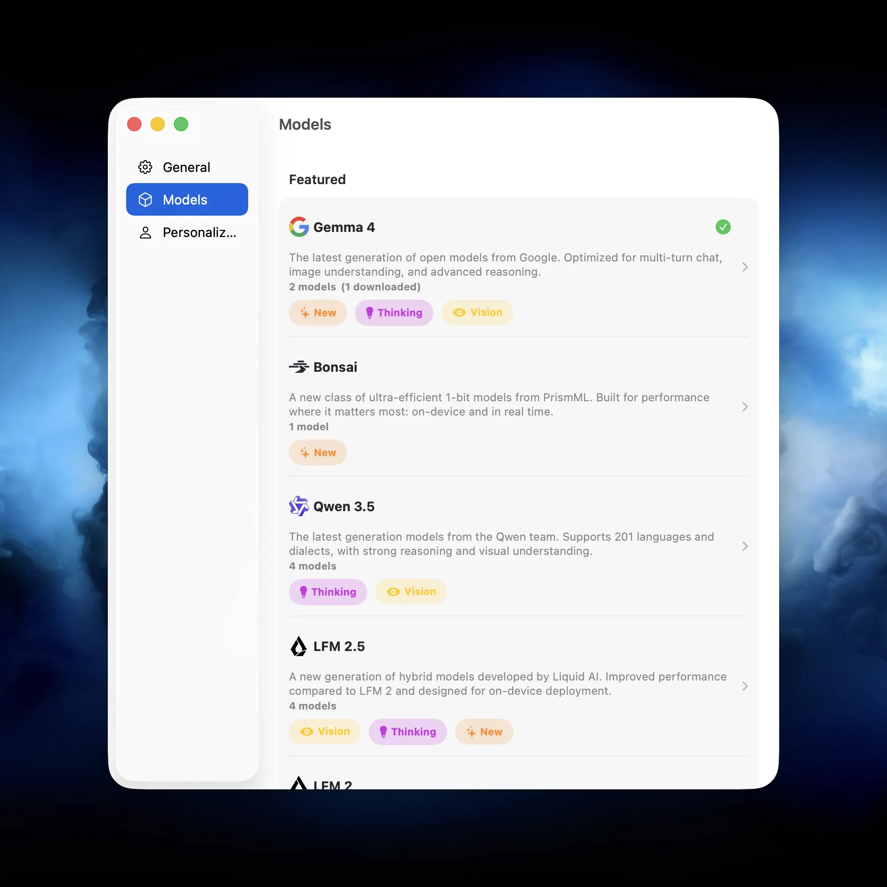Interface Locally AI avec les modèles LLM disponibles sur Mac
